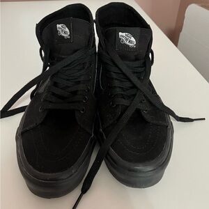Vans Black Hi-Top sneakers - Ladies 10